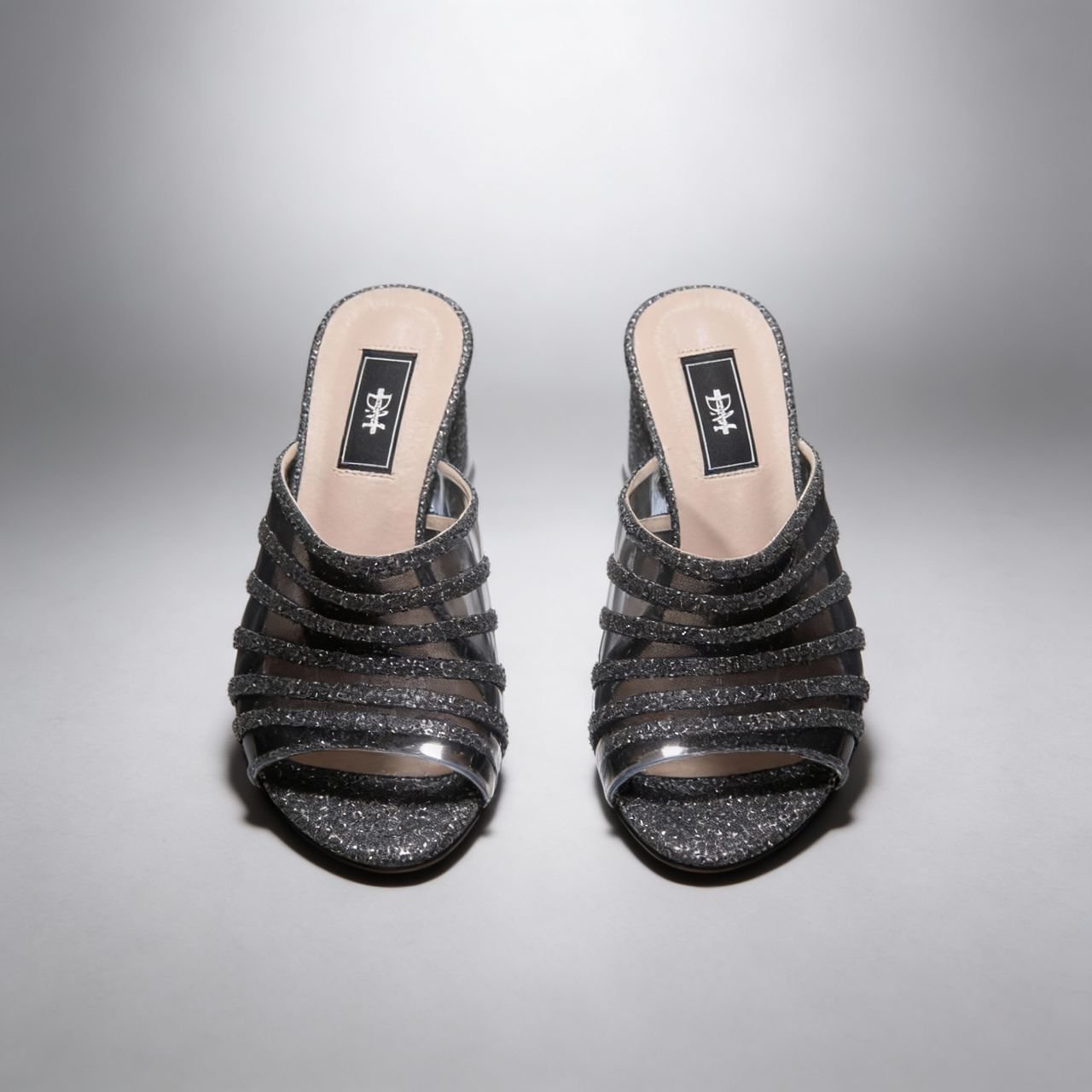 Hafsa Heels in Black