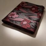 Safir Sampin in Red Black