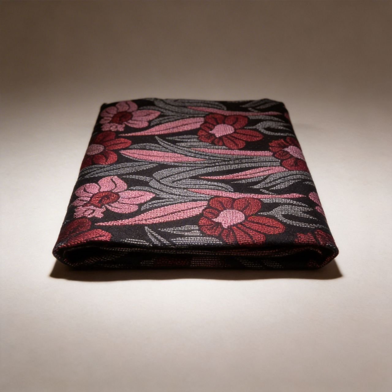 Safir Sampin in Red Black