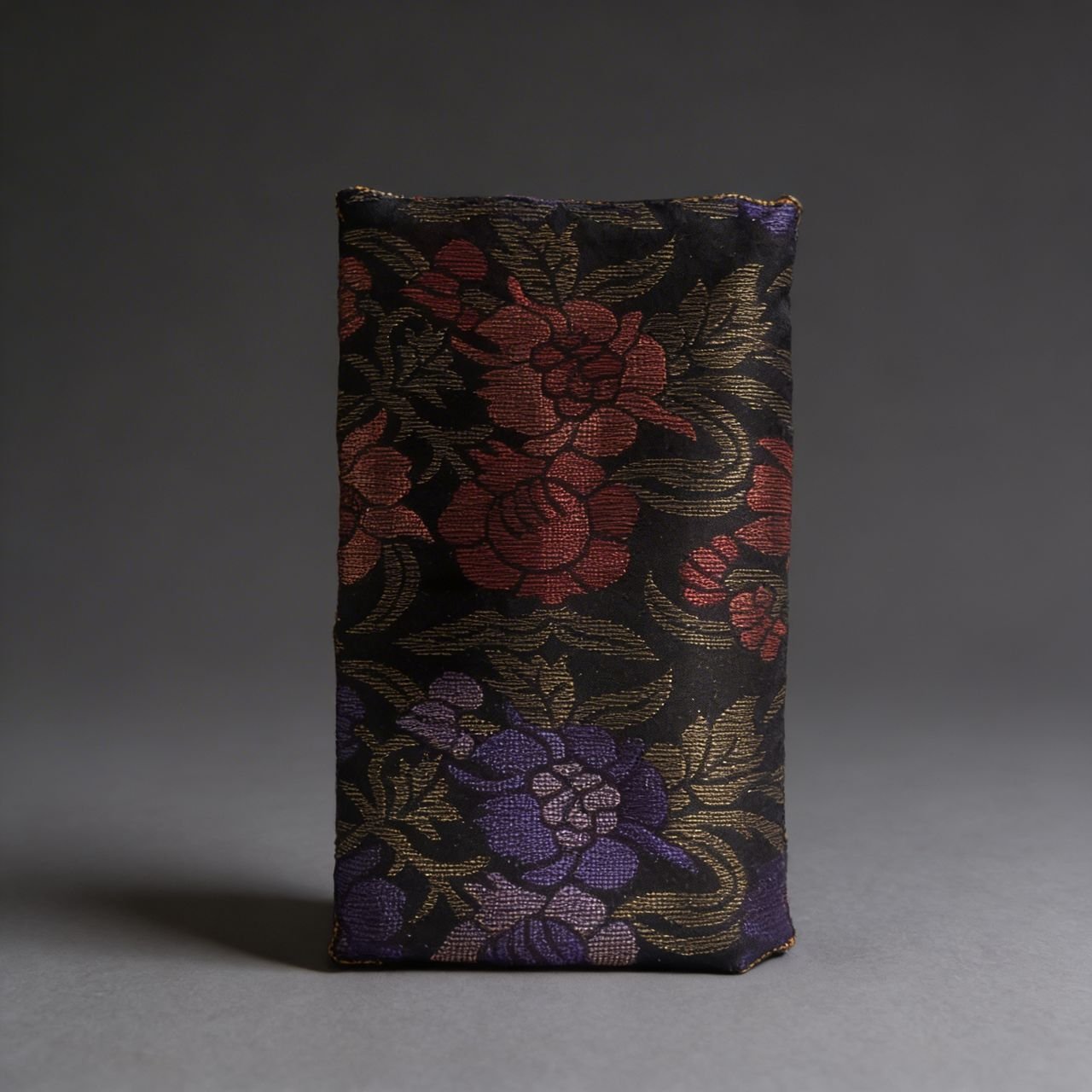 Afnan Sampin in Black Purple