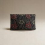 Utbah Sampin in Black Red