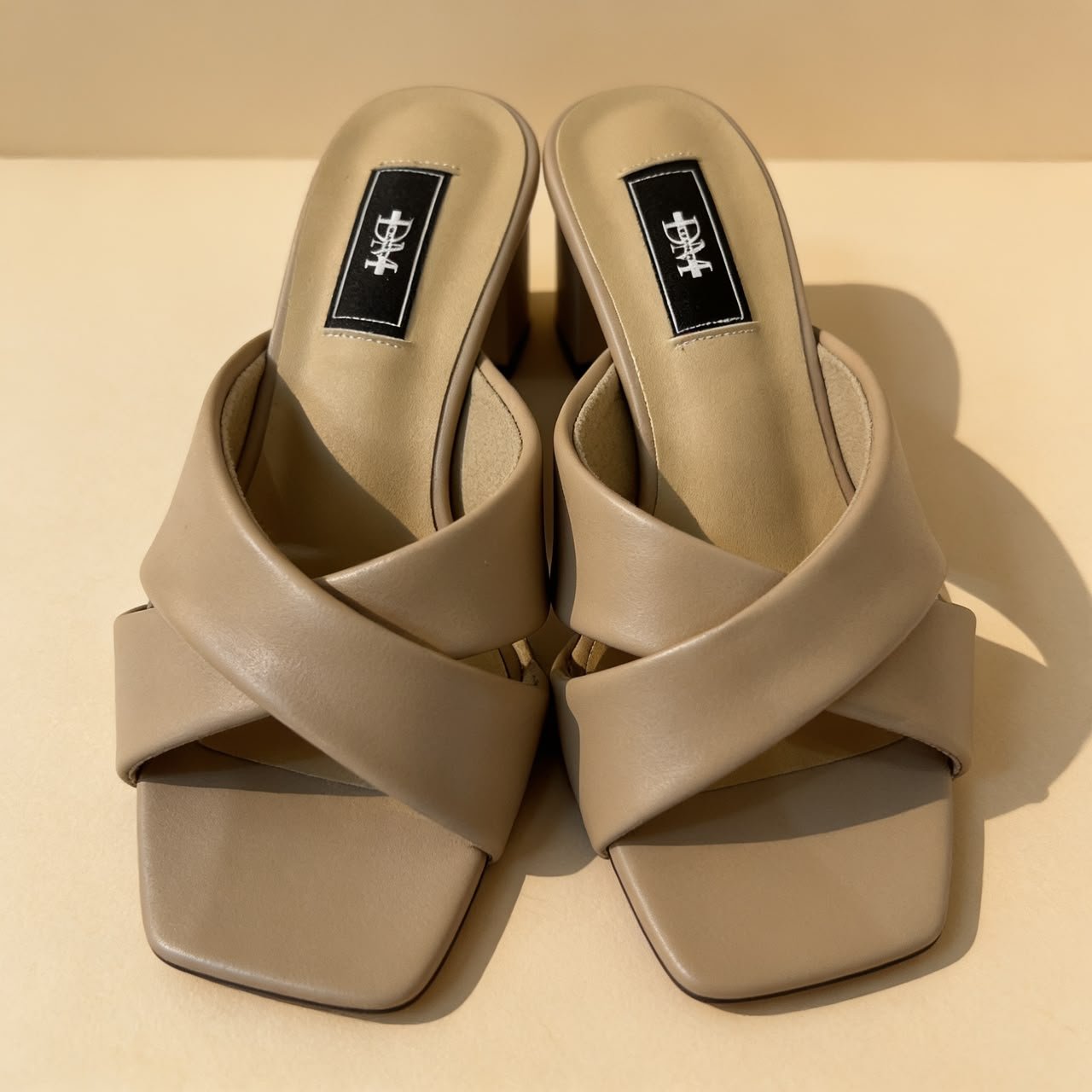 Nida Heels in Nude Beige